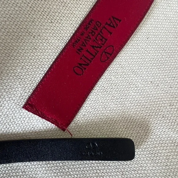 Valentino Garavani VLOGO skinny belt - Picture 10 of 10
